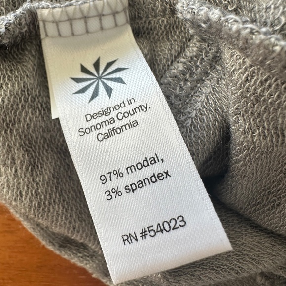 NWT Athleta Restore Jogger - Heather Gray Petite XS - Picture 10 of 11